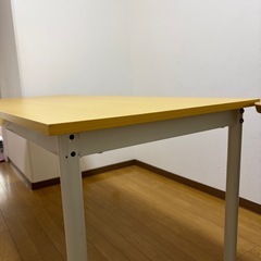 テーブルの画像