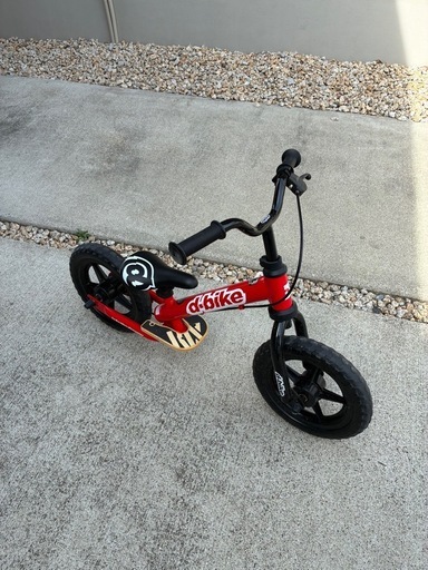 d bike     ストライダー　自転車