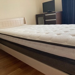 シングルベッド&マットレスの画像