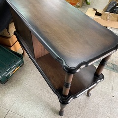 アンティーク風家具の画像