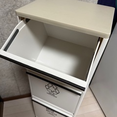 【美品・除菌済】3段 分別ゴミ箱（スリムタイプ／縦型）の画像