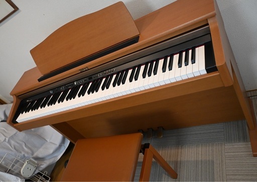 Roland電子ピアノ　　　