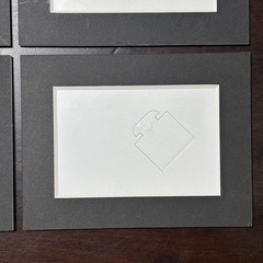 フォトフレーム ホワイト ブラック 9個セット 内径約7.6cm×11.5cmの画像