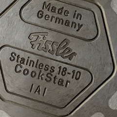 容量4.5L 
圧力鍋 ステンレス製 片手圧力鍋 の画像