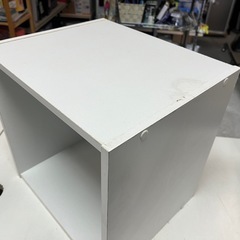 一段  カラーボックス ホワイトカラー ポップ W355×D295×H355mm 収納 棚 マルチ収納 本 教科書 整理にも  中古品 ③の画像