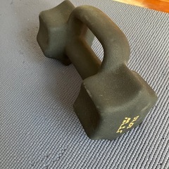 ダンベル3個の画像