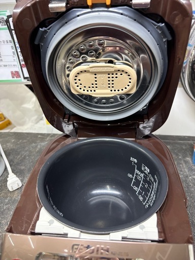 【象印】【3合炊飯器】★2019年製 クリーニング済/6ヶ月保証付き 【管理番号10203】桒