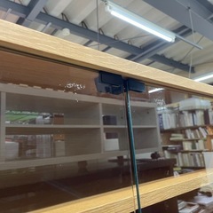 無印良品 テレビボード  ガラス戸付き 収納 木製 中古の画像