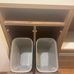 炊飯器、ゴミ箱収納の画像