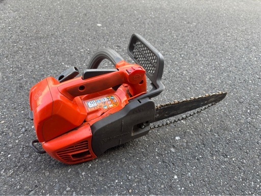Husqvarna T525エンジンチェーンソーとBIGMエンジントリマー