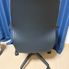 仕事用回転チェアの画像