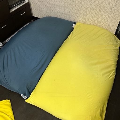 Yogibo MAX 
ヨギボーマックス　2個セット　　