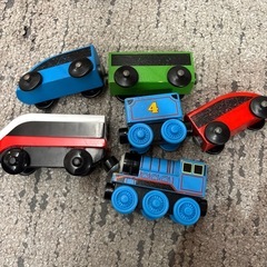 IKEA木のレールセットの画像