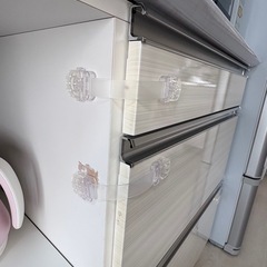 ニトリ食器棚0円の画像