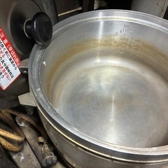 リンナイ　業務用　炊飯器の画像