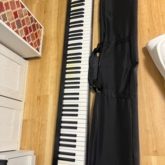 電子ピアノの画像