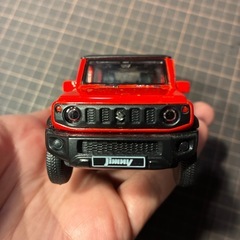ジムニー　ミニカー　赤と黒の画像