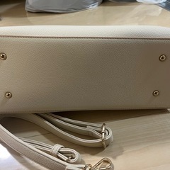 オフホワイト2WAYバッグの画像