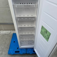 287⭐️2025年製★ほぼ新品★アイリスオーヤマ　冷凍庫　スキマックス　スリムの画像