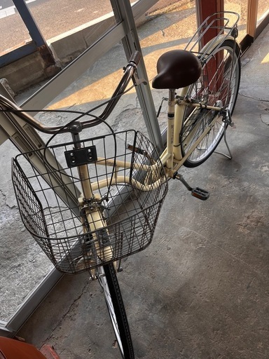 ※決まりました　
自転車　ママチャリ　26インチ　黄色