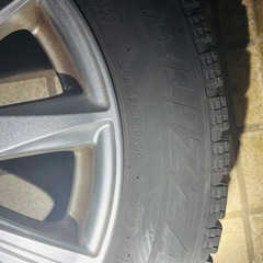 タイヤ
の画像