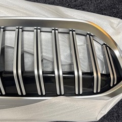 新品‼︎BMW フロントグリル現行3シリーズG20 G21 LCI 5A1BFB0の画像