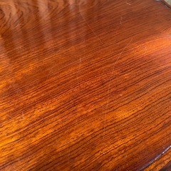 一枚板　古風なテーブルの画像