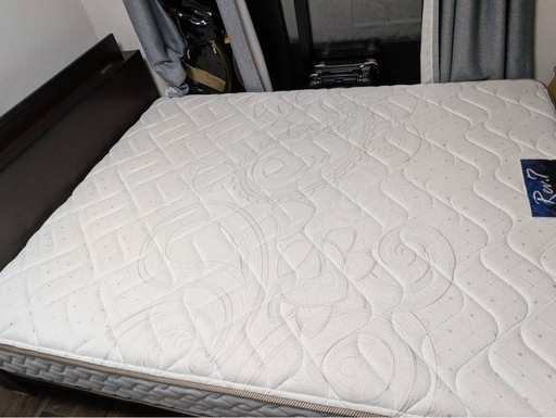 TOKYO BED ワイドダブルベッド　マットレス　　　ムートン調敷きパッド
