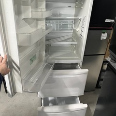 NO B485🌈パナソニック株式会社 ノンフロン冷凍冷蔵庫 NR-C370CL-W🌈の画像