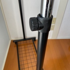 ハンガー掛けラックの画像