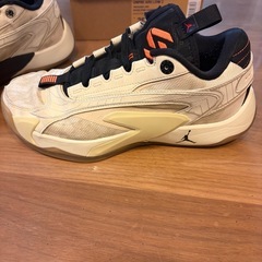 バスケットシューズの画像