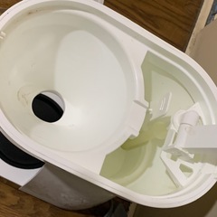 DeLonghi デロンギ ドリップコーヒーメーカー ICM12011J-Wの画像