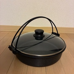 鍋　蓋付きの画像