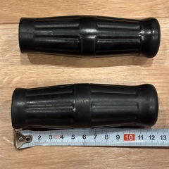 ハーレー用 グリップ インチバー対応 ブラックの画像