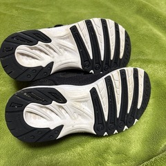 キッズスニーカー　瞬足　17cm
の画像