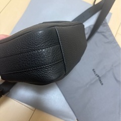 BALENCIAGAバッグの画像