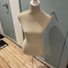 マネキン・トルソー・人形の画像