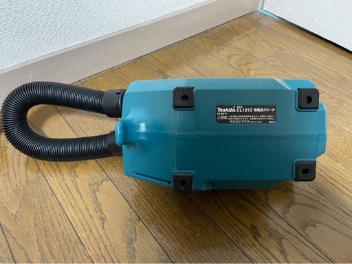 マキタ　充電式クリーナー