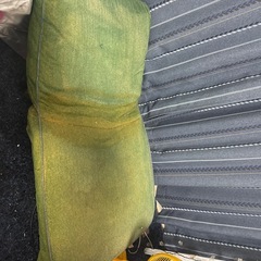 1人用のソファーの画像