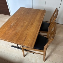 【お話中】ダイニングテーブルセットの画像