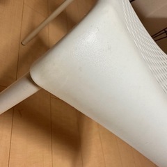 【無料/4月半ば引き取り】椅子の画像