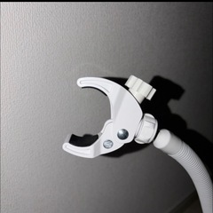 1週間限定⭐︎ ドライヤースタンド　吸盤付き　白の画像