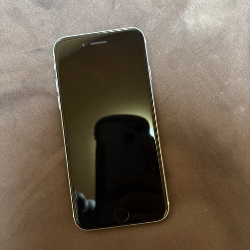 iPhonese第2世代