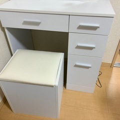 ドレッサーの画像