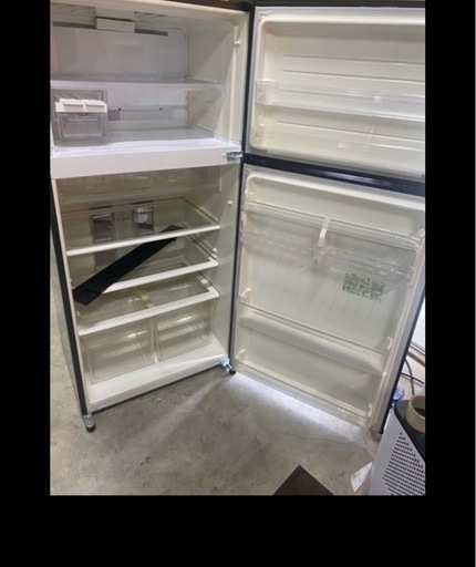 NO B499?福岡市内配送設置無料✨?シャープ SHARP プラズマクラスター搭載冷蔵庫 （545L・右開き） 2ドア ブラック系 