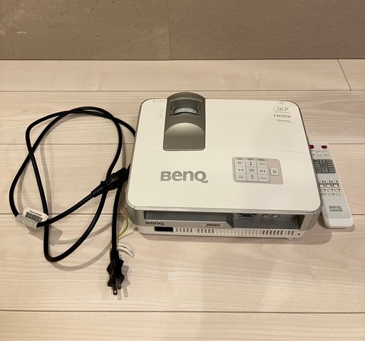 【BenQプロジェクター】BenQ MW632ST 2019年製 動作確認済