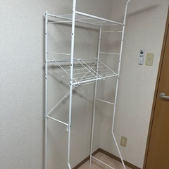 スチールラックの画像