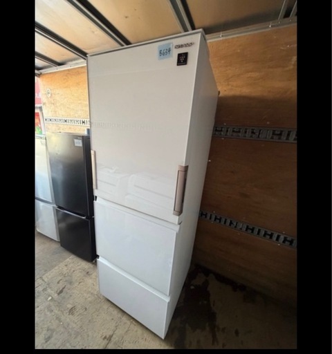 NO B634?福岡市内配送設置無料✨?SJ-GW35F-W 冷蔵庫 プラズマクラスター冷蔵庫 ピュアホワイト [350L /3ドア 