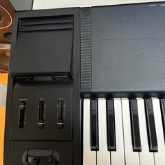 Roland XP-50  シンセサイザーの画像