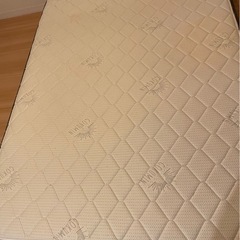 ダブル マットレスの画像